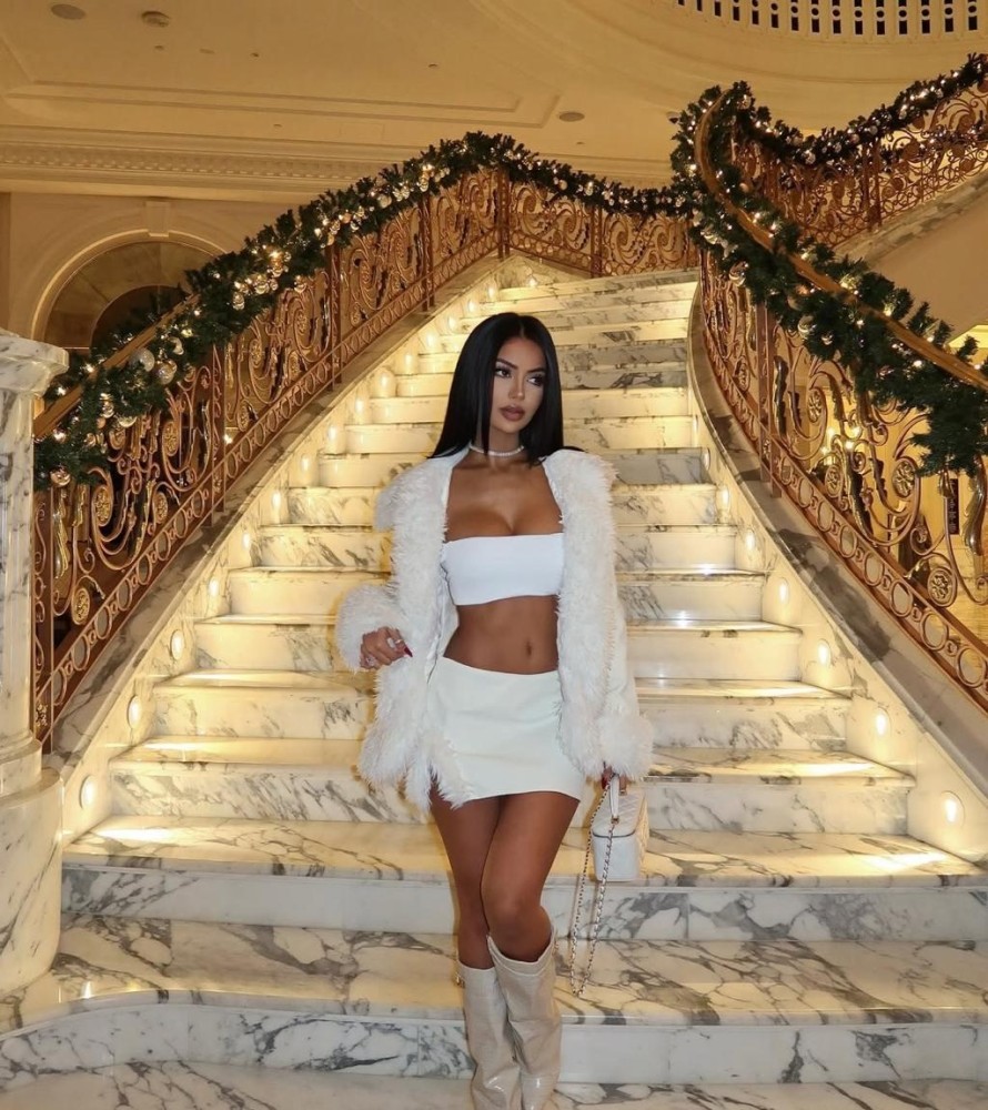 Индивидуалка Эмилия фото № 2 в городе Александров